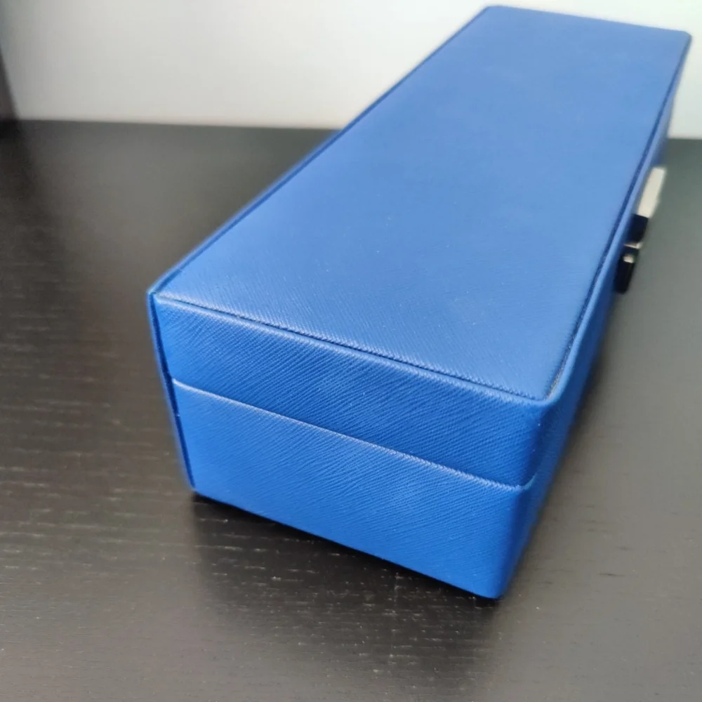 WOLF heritage Safe Deposit Jewelry Organizer Box With Compartment and Lock Blue
